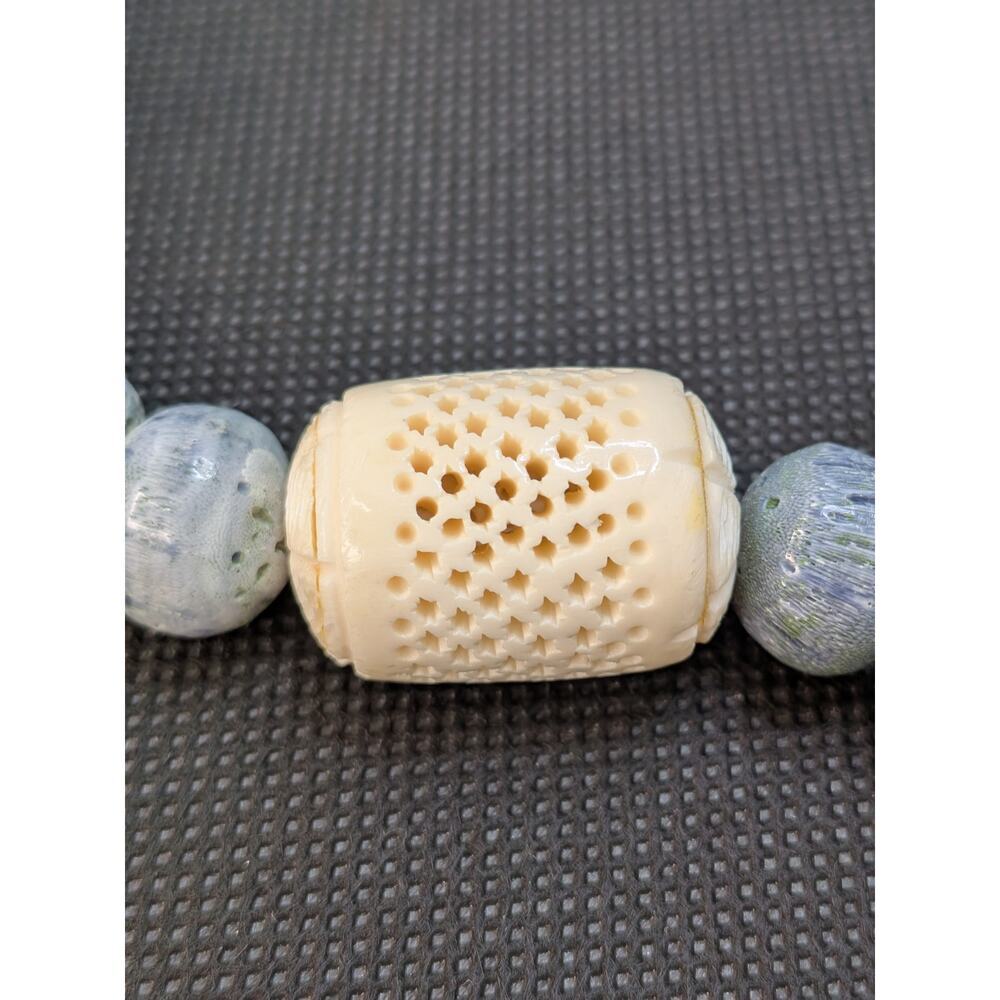 Asian Long Ivory Colored Blue Bead Necklace Oval Pendant 30.5" & "Silver" Clasp - Picture 5 of 8